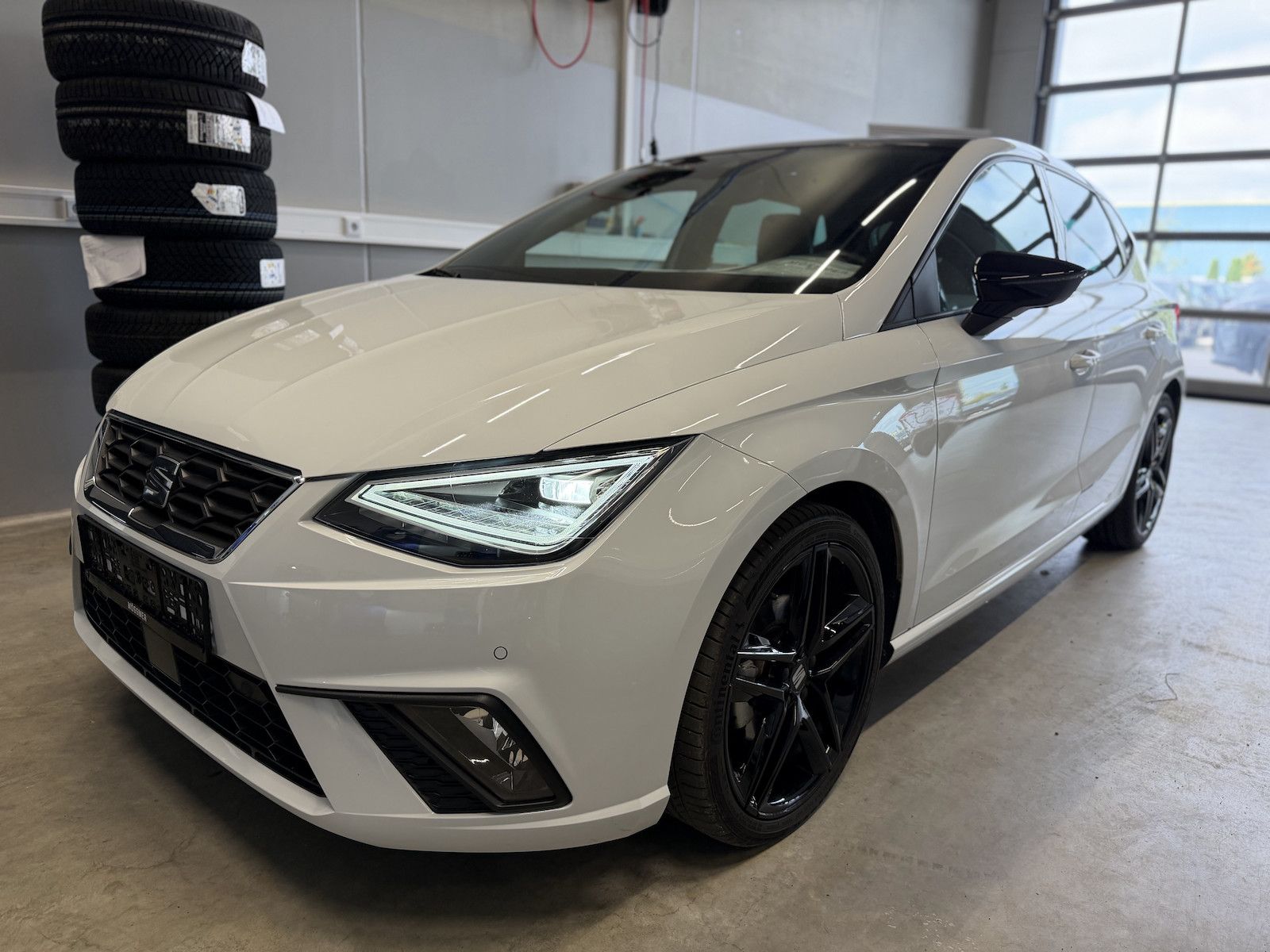 Seat Ibiza 1.0TSI DSG FR Pano Kamera 18´´ Alcantara