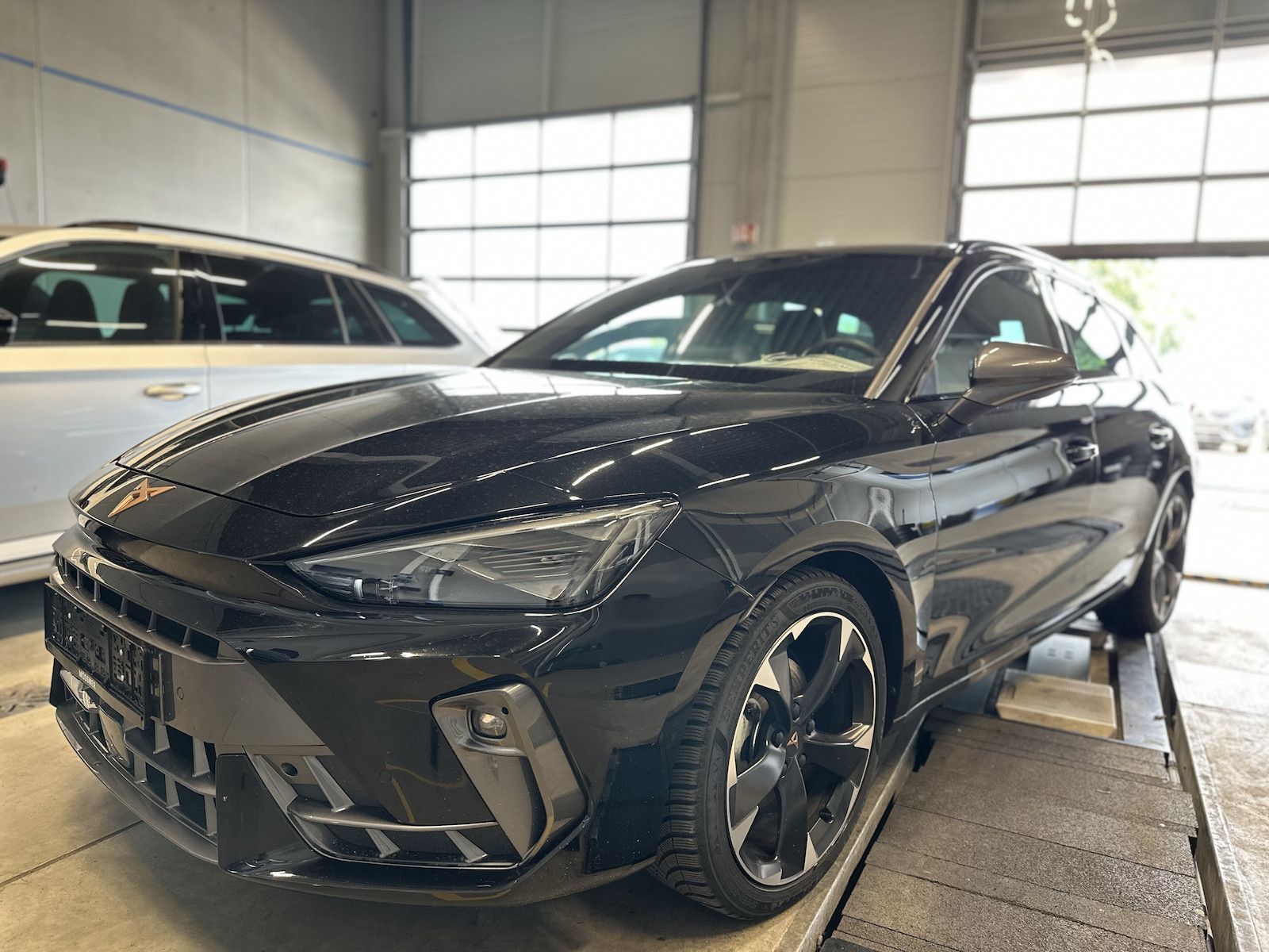 Cupra Leon ST 1,5eTSI DSG Sennheiser Pure Perf.Navi