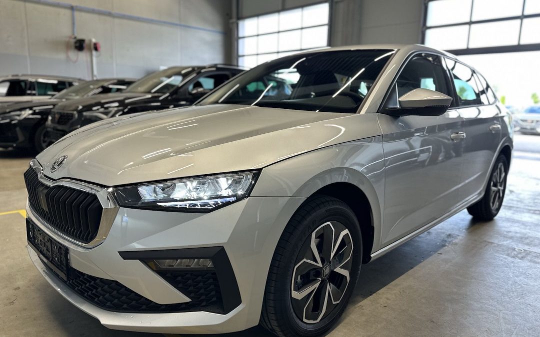 Skoda Scala 1,0TSI DSG 130 Jahre AHK 5 Jahre Garantie
