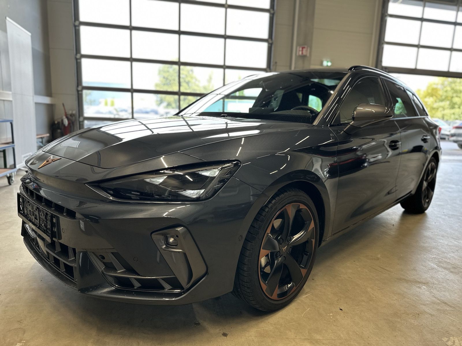 Cupra Leon ST 1.5eTSI DSG Skyline Dynamic Matrix AHK