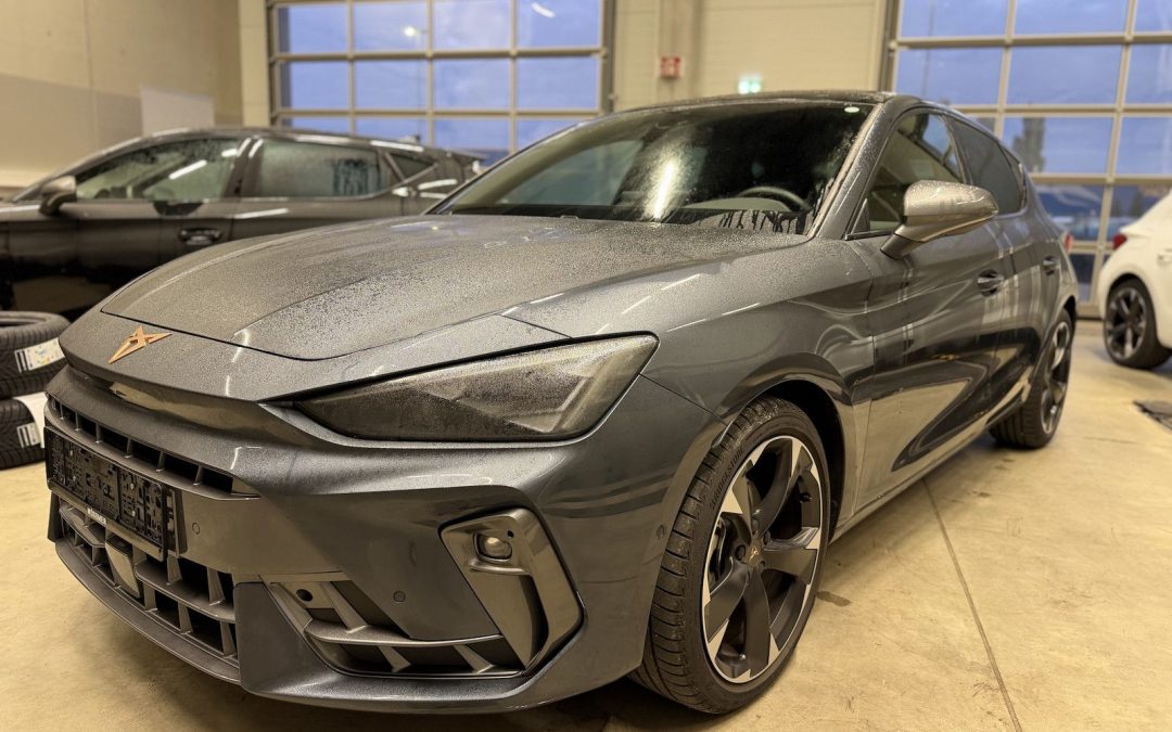 Cupra Leon 1.5eTSI DSG Pano Matrix Dinamica Navi